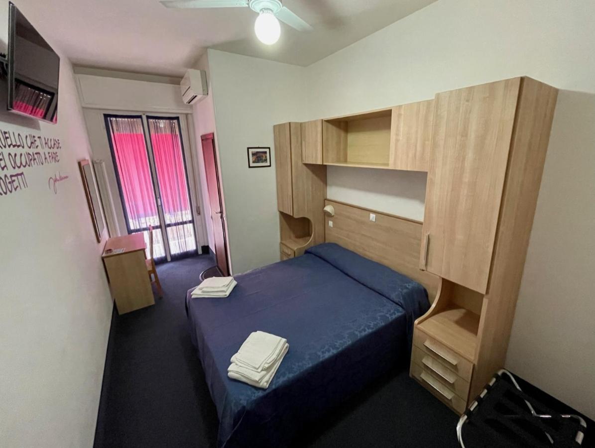 Hotel Villa Serena Castrocaro Terme Eksteriør billede